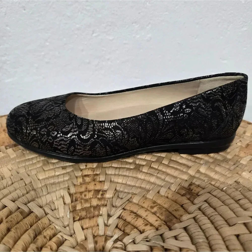 SAS Scenic Metallic Floral Print Ballet Flats 7 Wide - Picture 3 of 11